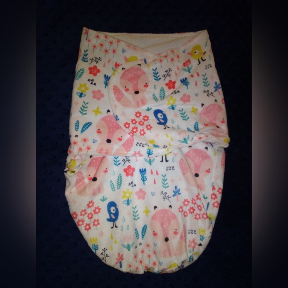 2@$20 Babe Luxe White/Pink/Blue Animal Print Sleep Sack